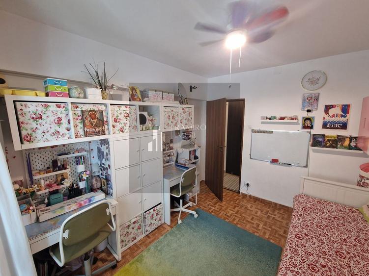 Apartament 4 camere Huedin/Piata Resita/2 locuri parcare/1982 Sector 4