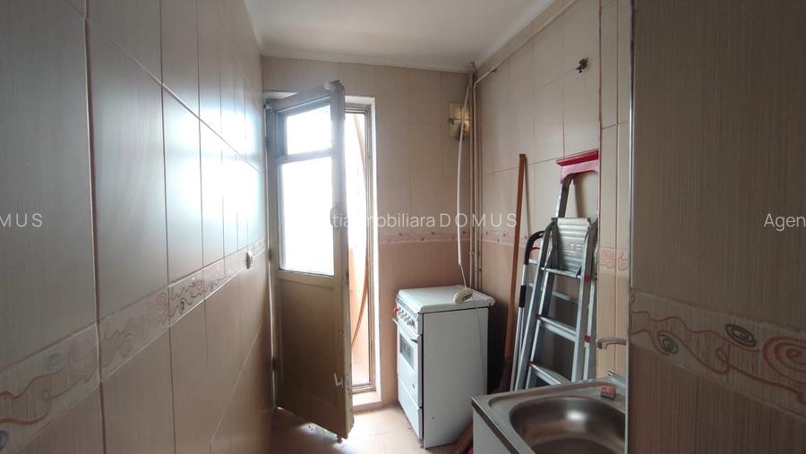 Ap. 2 camere dec. Micro19, etaj8,  bld. Otelarilor - 3