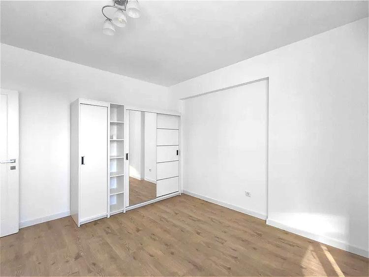 Apartament 3 camere | Loc de parcare inclus | Zona Rond OMV