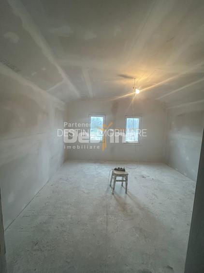 Casă nouă cu mansardă, 4 dormitoare, la cheie – 160 mp construiți - 5