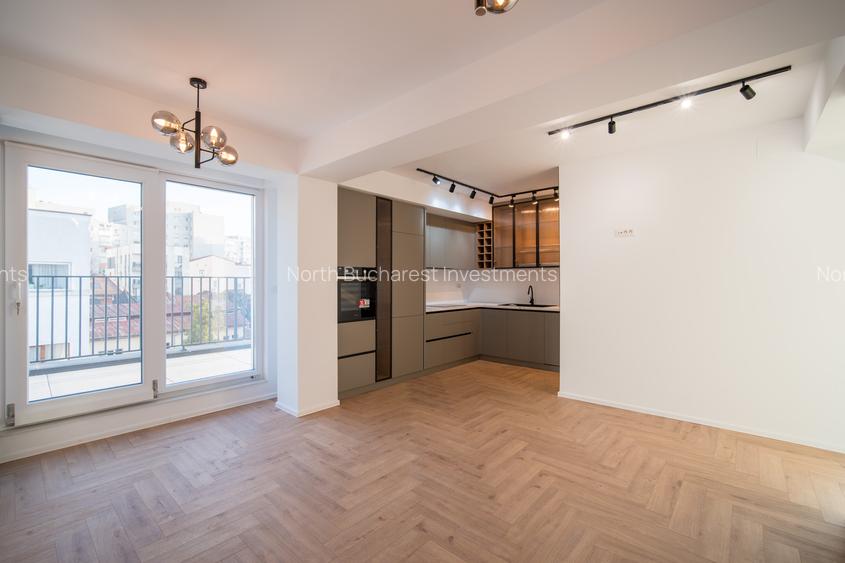 APARTAMENT 3 CAMERE + BALCON 41MP - ZONA MOSILOR - COMISION 0% - 11