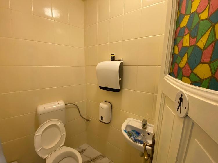 Spatiu comercial 4 camere zona Central Sibiu