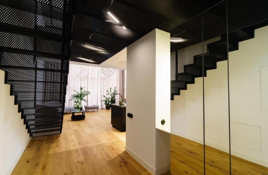 Brick Loft | 4 Camere | Centrala | X3 Bai | X2 Parcare | Terasa |