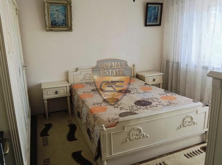 3 camere, Faleza Nord Reyna, 74 mp, et 4/4, centrala gaz, 2 bai, 2 balcoane, mob