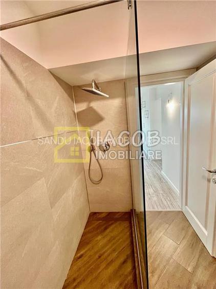 Apartament 3 camere, Arena Residence, zona Mall Bacau - 11
