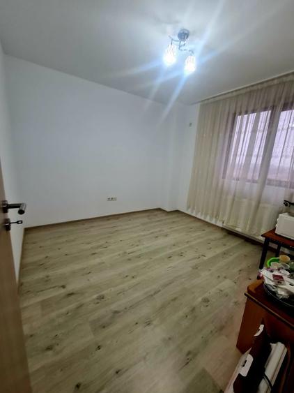 3 camere Dream Residence Sector 5