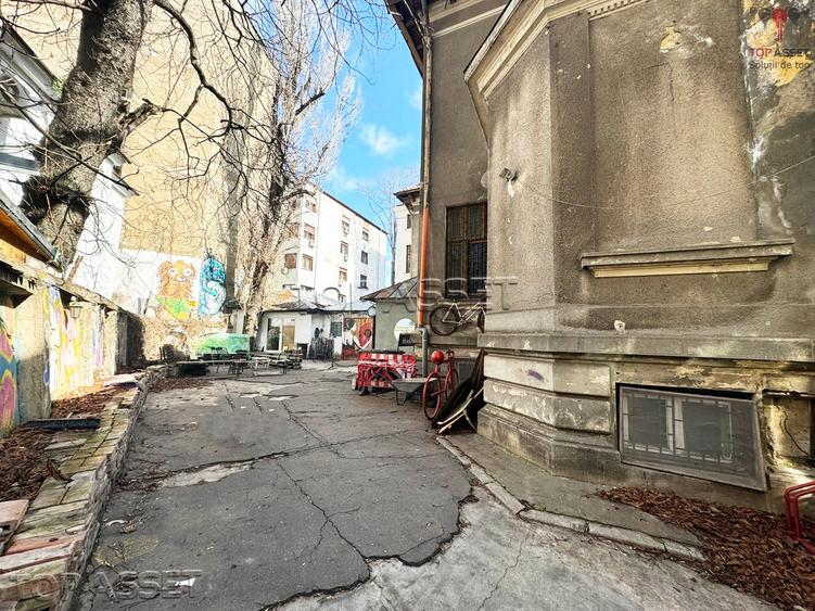 Vilă istorică spectaculoasă, B-dul Carol I – Monument de arhitectură interbelică
