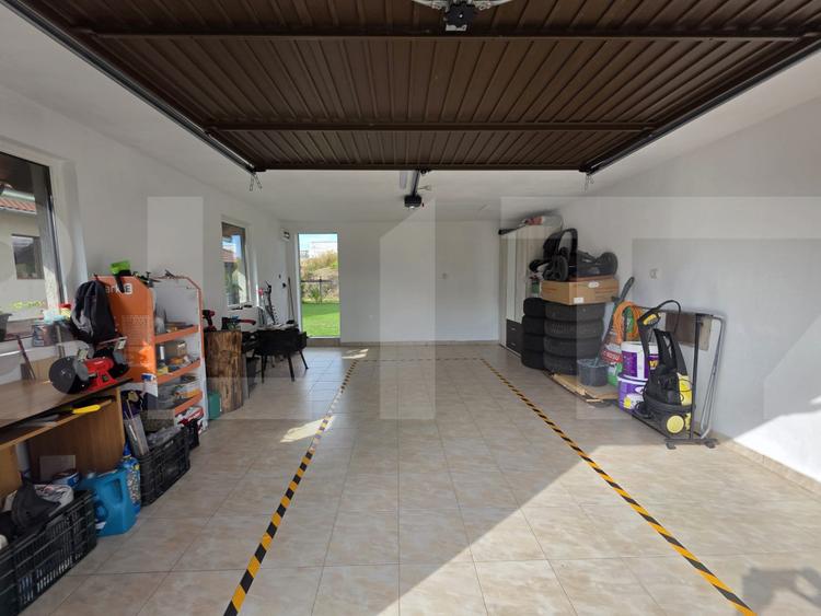 Casa de vanzare, 104 mp, teren 500 mp