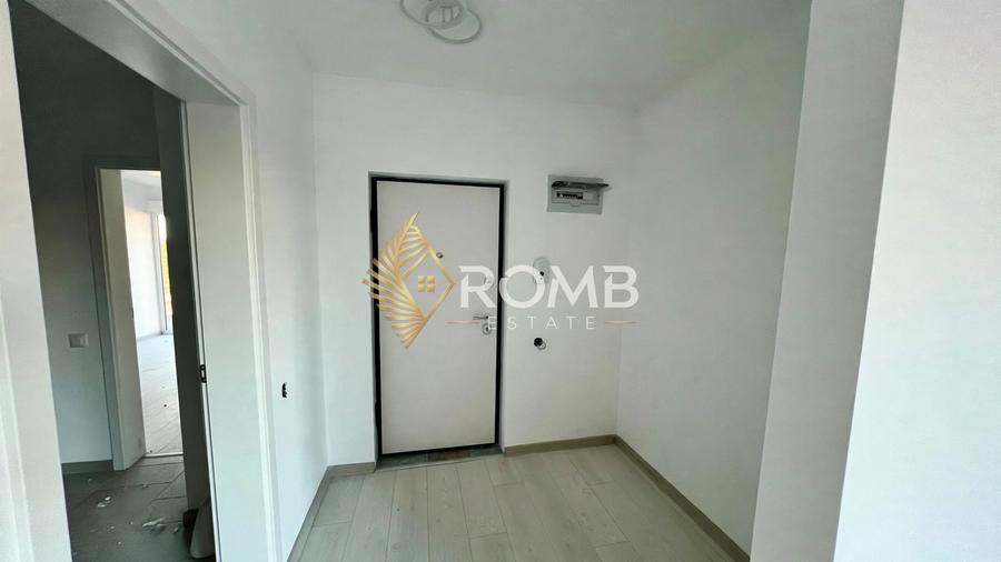 Apartament 3 camere, 70 mp utili, balcon, parcare, finisat, zona Pod IRA
