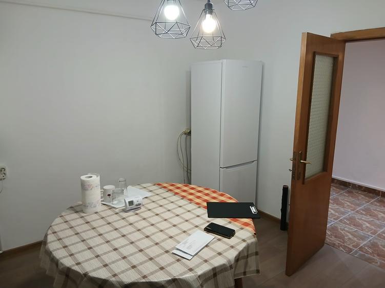 3 Camere Intrare Racadau, decomandat, 1990, 170000Euro