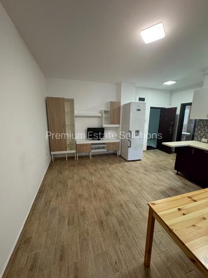 GARSONIERĂ DE VÂNZARE – STR. TINERETULUI 85 – 48.500 € - 2