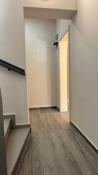 De inchiriat Imobil având 9 camere ,suprafață de 285 mp. Cantemir langa Metrou