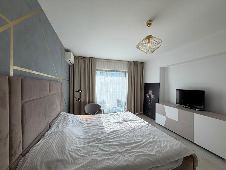 DeSilva Residences - langa Hotel Crowne Mamaia - vanzare garsoniera vedere lac