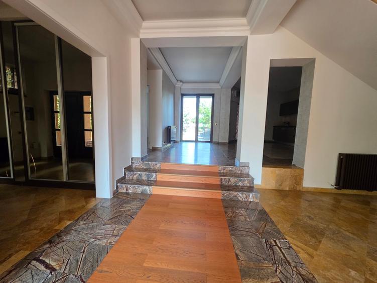 Casa de inchiriat in zona Casa Presei - Poligrafiei