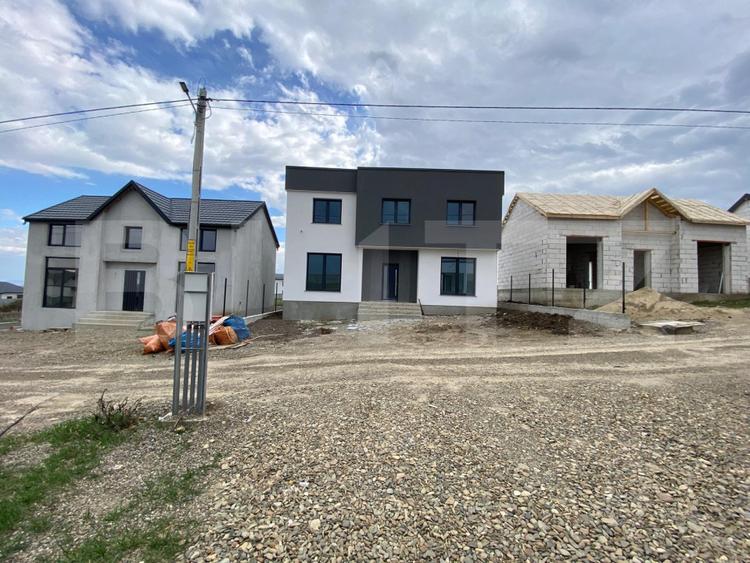 Casă Ipotești – 200mp, încălzire în pardoseală, finisata.