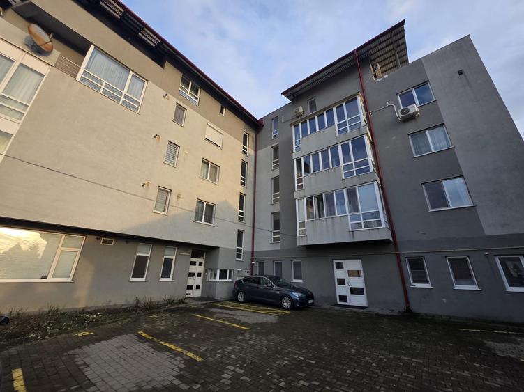 Apartament cu 3 camere zona Centrala Cod oferta 162501