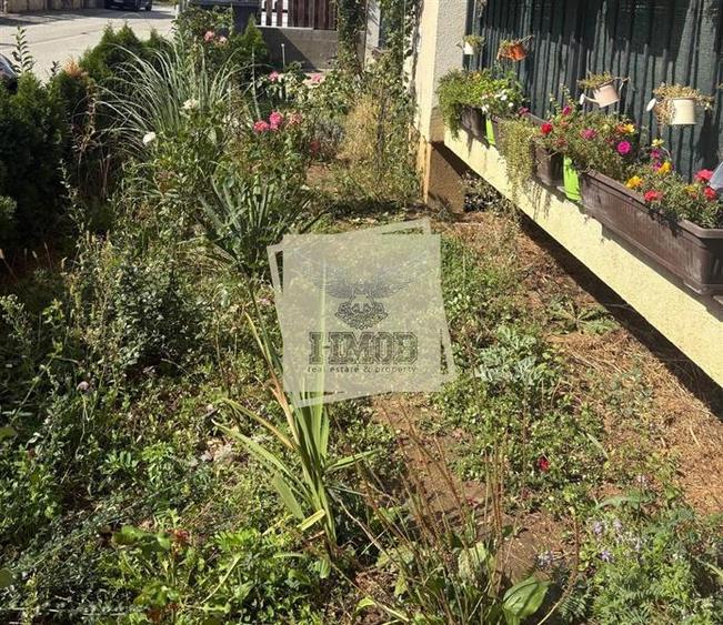 Apartament 3 camere 2 bai si gradina in zona Selimbar