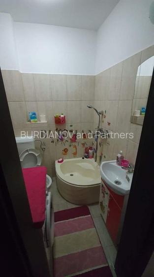 Apartament cu 2 camere - 62mpu - Parter - Loc de parcare - 1 Decembrie - 8
