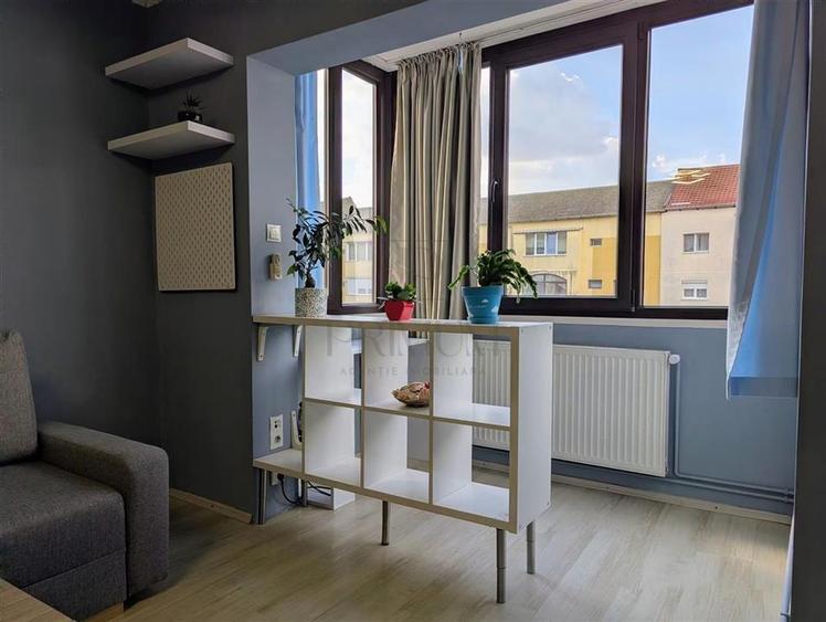 GIROCULUI - 2 CAMERE - ETAJ INTERMEDIAR - RENOVAT - AMENAJAT - BLOC IZOLAT