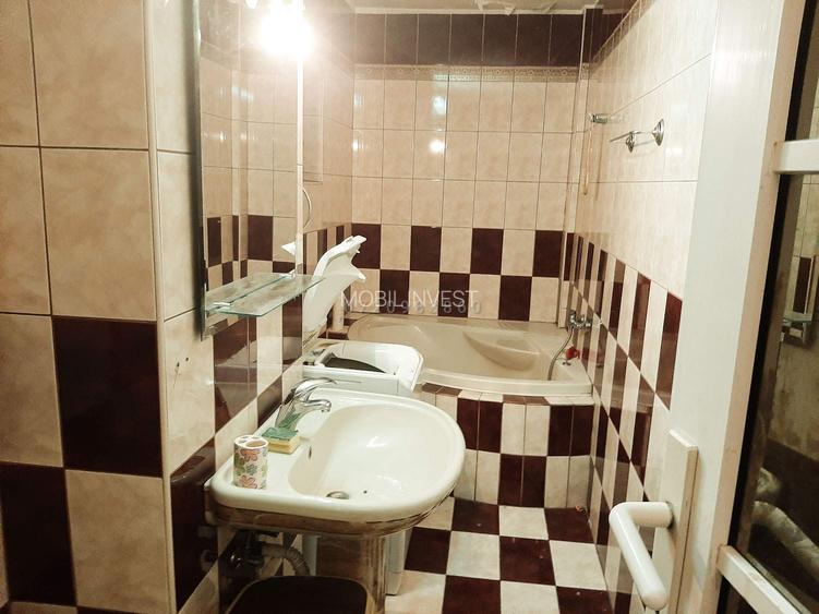 Duplex 4 camere pe bd. Unirii, mobilat, sauna, terasa - 8