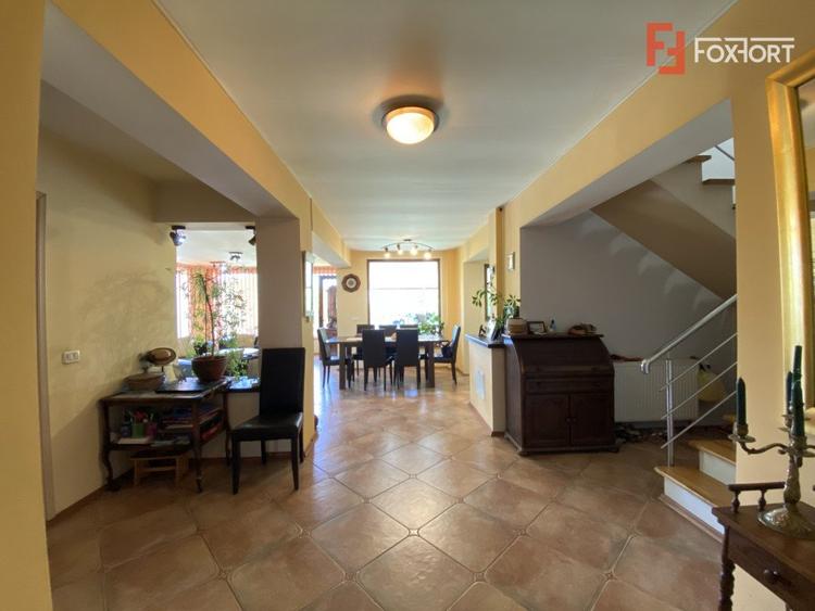 Casa cu 9 camere - panouri fotovoltaice, Timisoara - Bogdanestilor