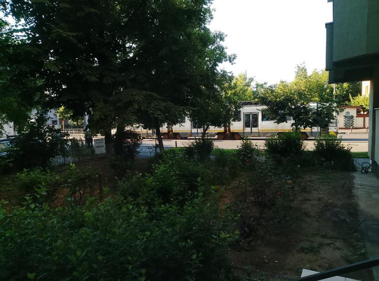 Inchiriez apartament 3 camere Iancului