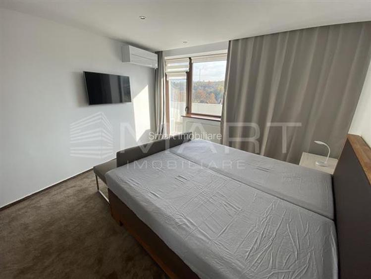Vila de lux 5 camere +1500mp teren Cisnadie - 4