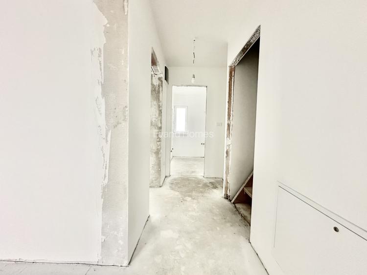Duplex 4 camere - 2 bai - Teren 400 mp - Mosnita - 12