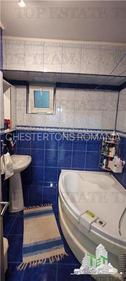 Apartament de 4 camere, cu centrala proprie, foarte spatios, in Militari, la 2 m