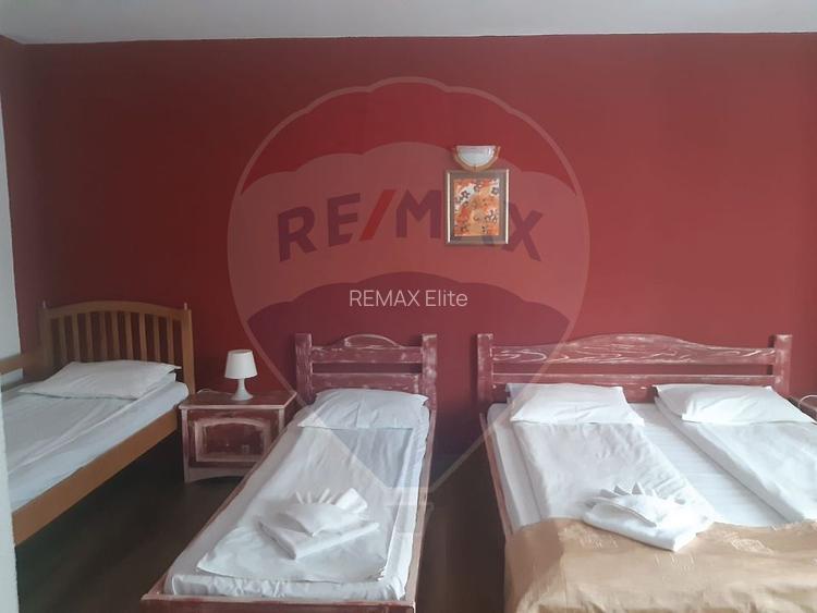 Hotel / Pensiune cu 18 camere de închiriat - 23