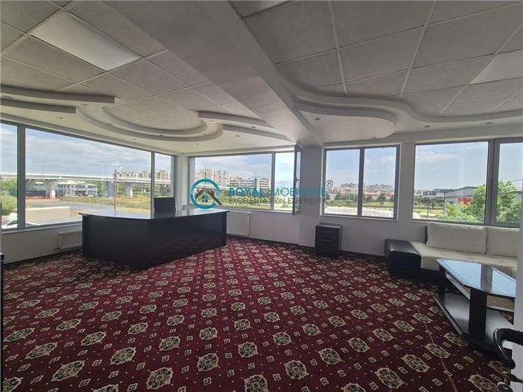 Royal Imobiliare - Vanzare Spatiu Birouri Zona Vest