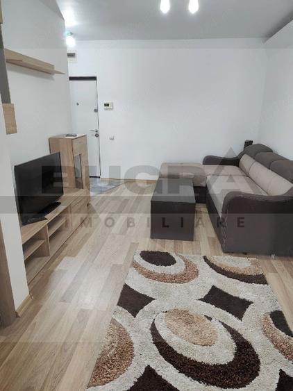 Apartament de 2 camere, 45mp, etaj intermediar, zona Iulius Mall