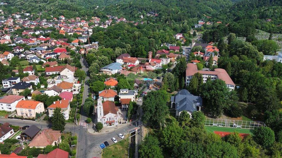 Spațiu / birou de închiriat 135 mp ZONA PARC / CENTRU VECHI BAIA MARE