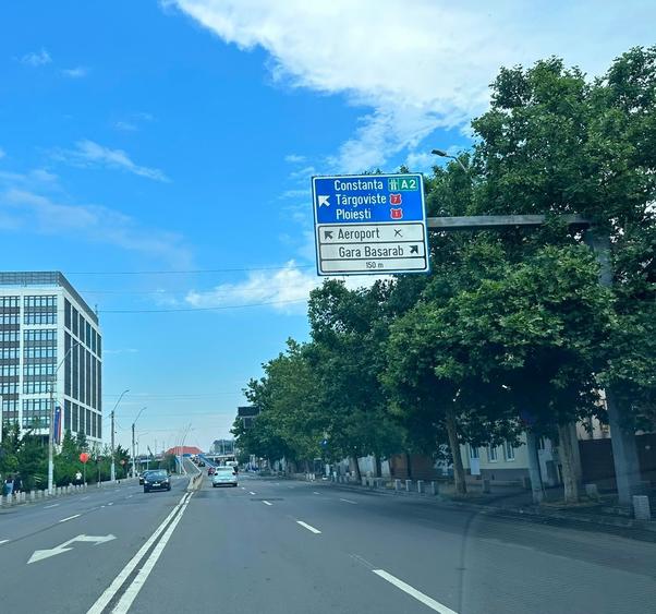 Penthouse în zona centrala 4 camere+terasa