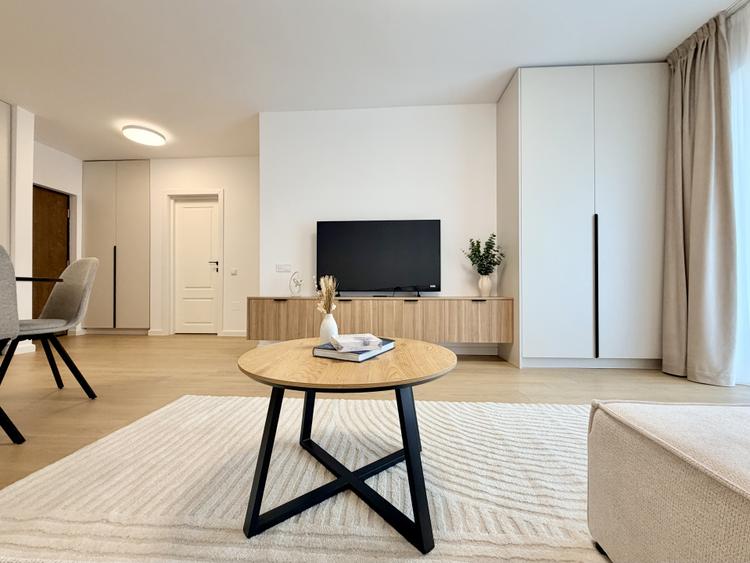 Apartament NOU, 2 camere, 45 mp, balcon 10 mp,Eroilor Residence, garaj