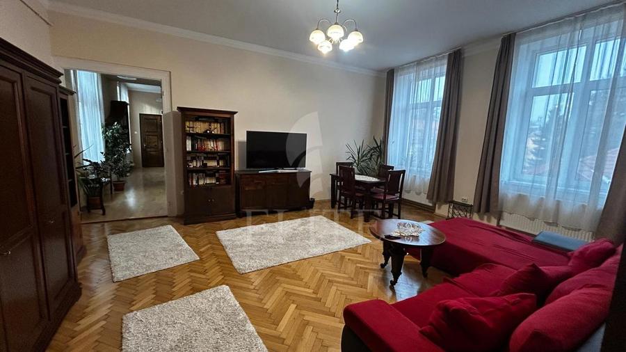 Apartament 2 camere în zona Facultatea de Litere