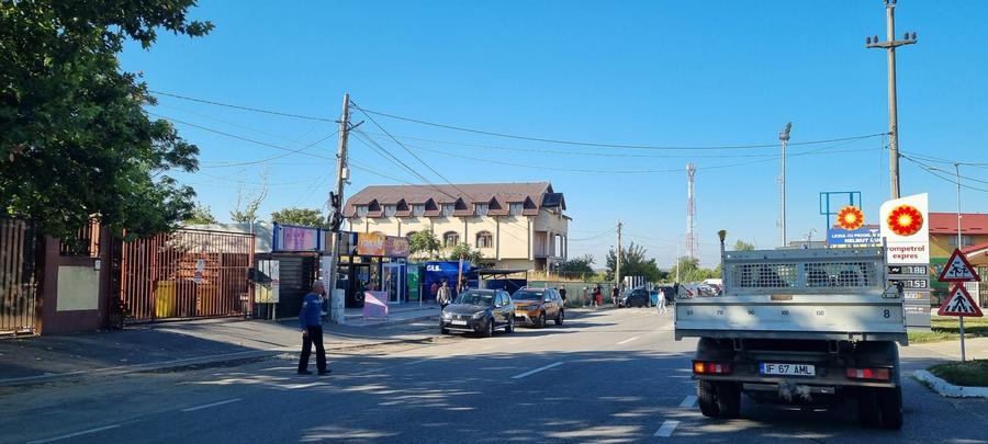 Imobil versatil lângă Primăria Clinceni – teren 1.000–4.000 mp,