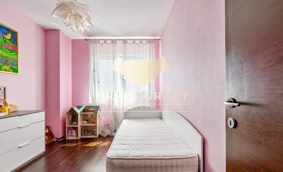Apartament 3 camere Titulescu-Loc parcare