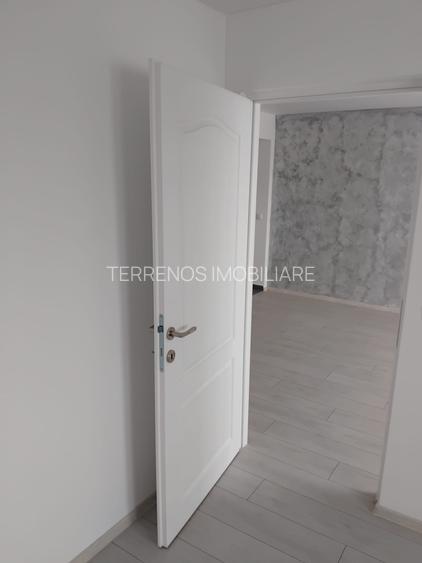 Apartament 2 camere zona Primaverii , renovat , etajul 10 cu lift - 6