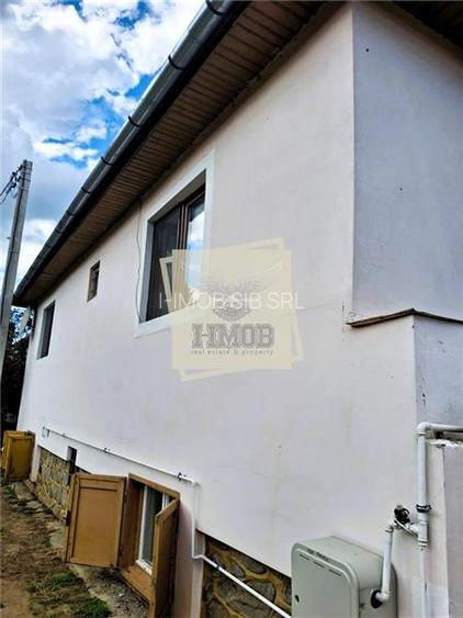 Casa Individuala 3 camere cu garaj si 506 Teren in Rasinari Comision 0 - 22