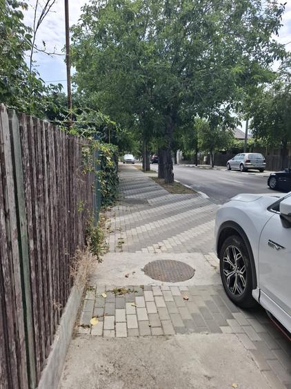 Oportunitate : Casă constructie caramida + Teren 452 mp, Techirghiol Central...