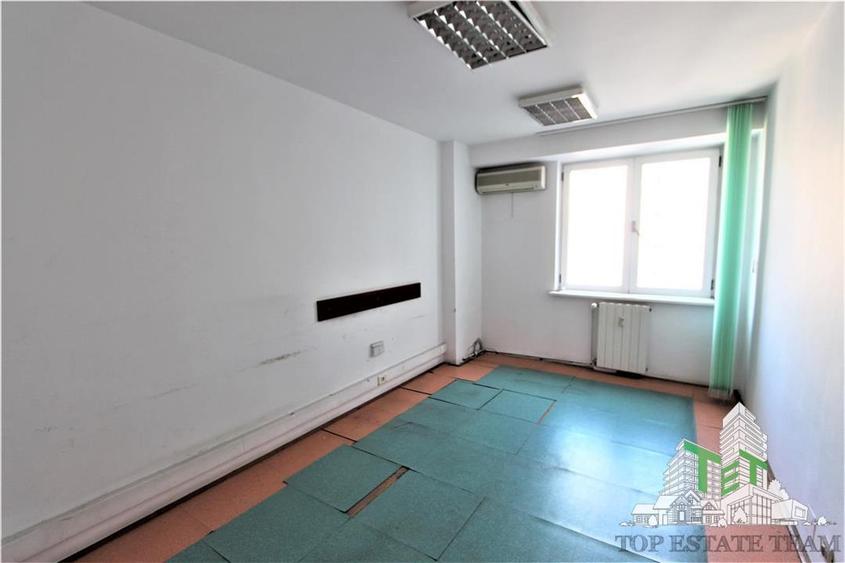 Spatiu de birouri de inchiriat 55mpu, , zona Unirii