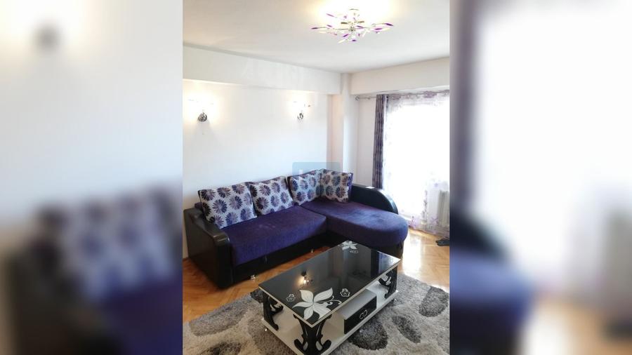 Apartament 3 camere in piata Cipariu