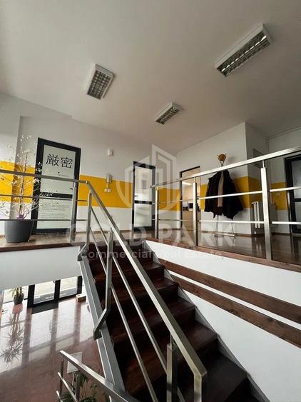 Spatiu Industrial - Showroom - 590 mp. Acces TIR