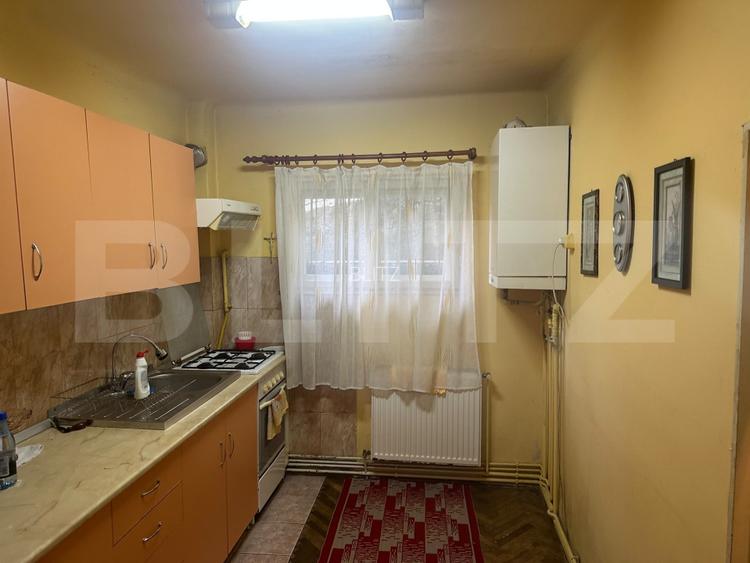 Casa de vanzare, 98 mp, teren 1.600 mp, zona Gherla
