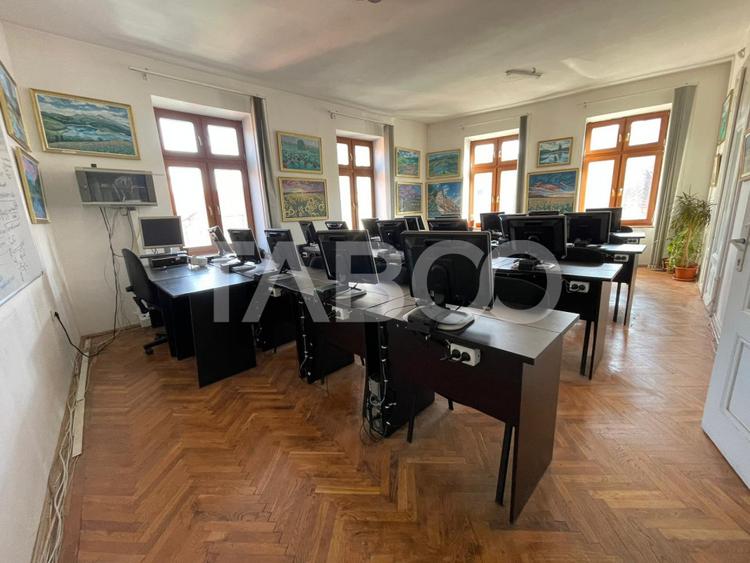 Spatiu Comercial de vanzare 277 mpu zona Orasul de Jos Sibiu