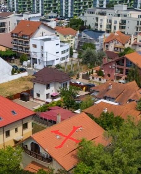 Vilă pensiune ,11 camere-lângă plajă 200 m  Mamaia. StrD14 Nr.7A Năvodari.