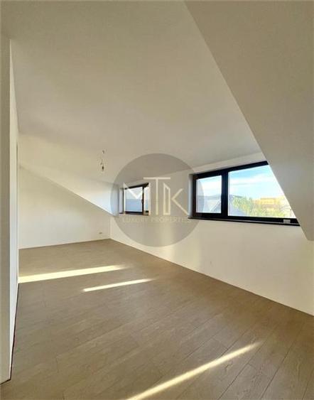 2025 | Vila duplex noua 4 camere + mansarda | Curte libera 400 mp | OTOPENI