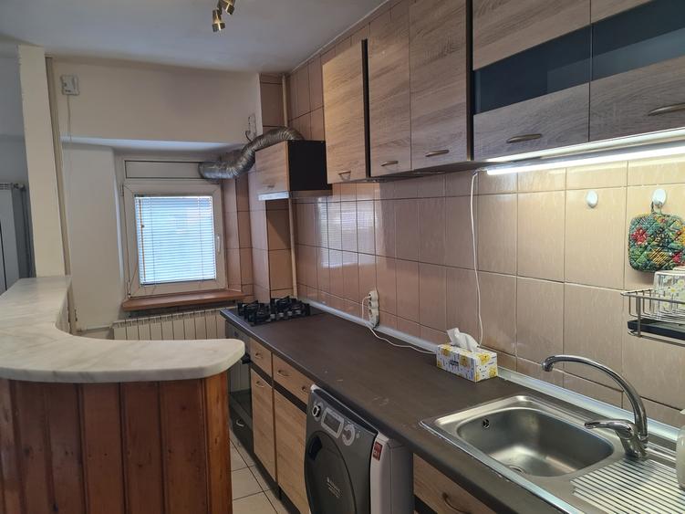 Mall Vitan inchiriere garsoniera cu loc de parcare