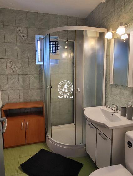 Apartament cu 3 camere Zona Nicolina